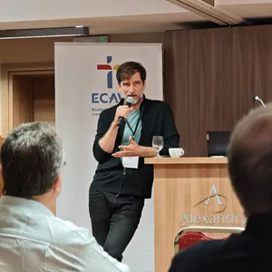 Svetlo & Soľ – konferencia o dôvere a súdržnosti v polarizovanej spoločnosti