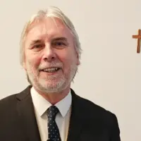 Milí moji... slúžme si navzájom