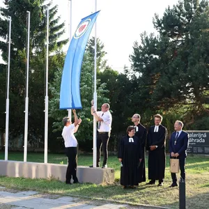 Uvedenie knihy „Obnova služby cirkvi“