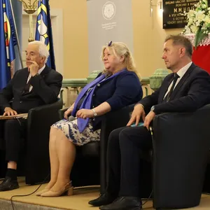 Uvedenie knihy „Obnova služby cirkvi“