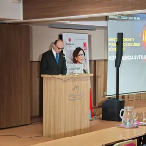 Svetlo & Soľ – konferencia o dôvere a súdržnosti v polarizovanej spoločnosti