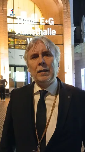 Milí moji... máme tri vzácne nástroje