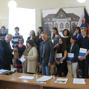  Študentky EKG v Prešove postúpili do semifinále súťaže v debatovaní po nemecky