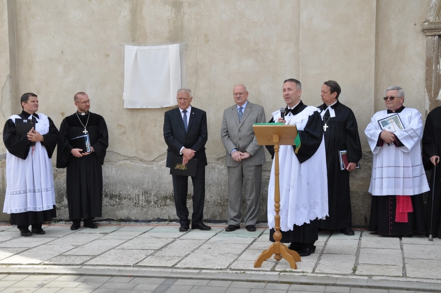 Odhalenie pamätnej tabule k 400. výročiu synody v Spišskom Podhradí