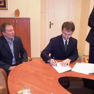 Zmluva s Univerzitou Komenského podpísaná