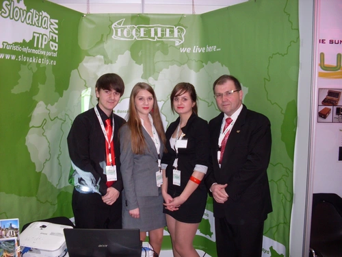 &quot;Together&quot; aus dem Evangelischen Gymnasium in Tisovec auf der internationalen Messe in Wien 