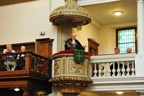 Biskup Michael Bünker odchádza do dôchodku a preto končí vo funkcii biskupa