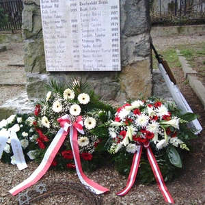 Pietna spomienka na obete vojny v Petržalke