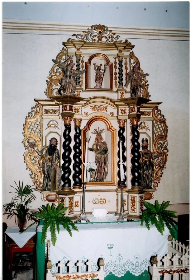 Po schválení projektu pokračuje reštaurovanie barokového oltára 
