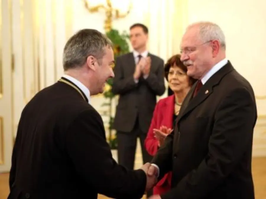 Generálny biskup pozdravil prezidenta SR