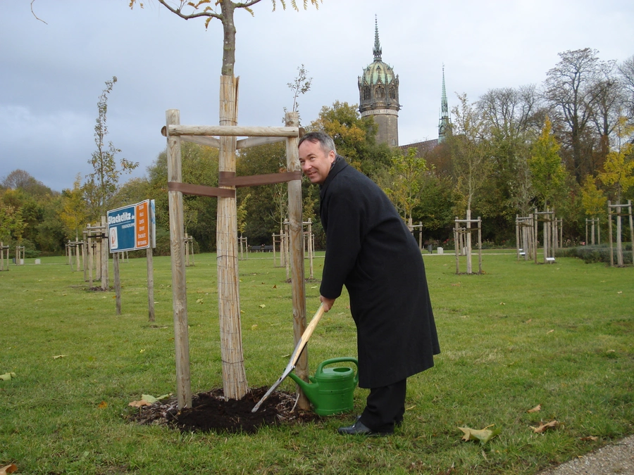 ECAV na Slovensku má strom v Lutherovej záhrade vo Wittenbergu