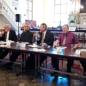 Diskusia s hosťami generálneho biskupa na V. evanjelických cirkevných dňoch