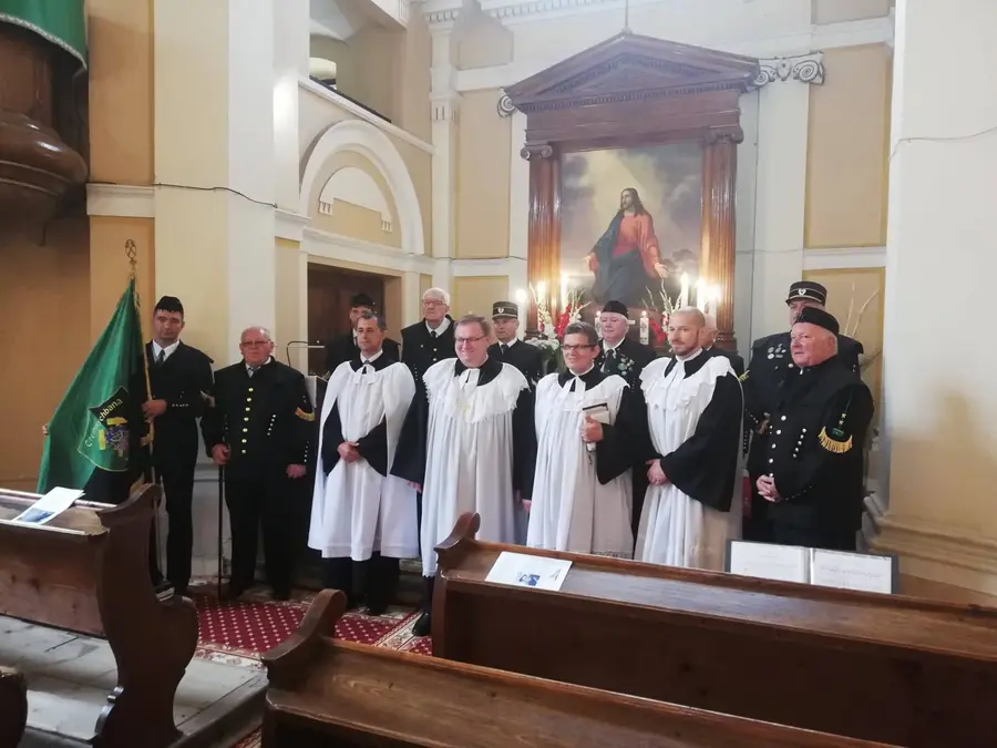 Biskup Sabol na službách Božích v Kremnici