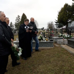 Spomienka na bývalého brata biskupa Pavla Uhorskaia v Tomášovciach.