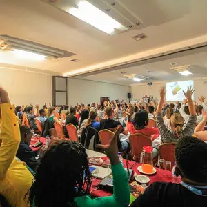 Predvalné zhromaždenie mladých v Namíbii