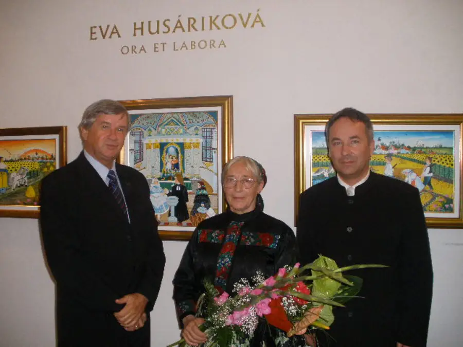 Eva Husáriková vystavuje v Bratislave
