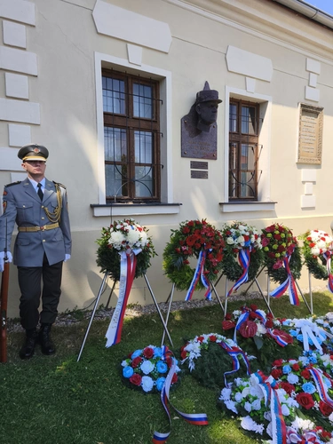 Spomienka pri 145. výročí narodenia Milana Rastislava Štefánika
